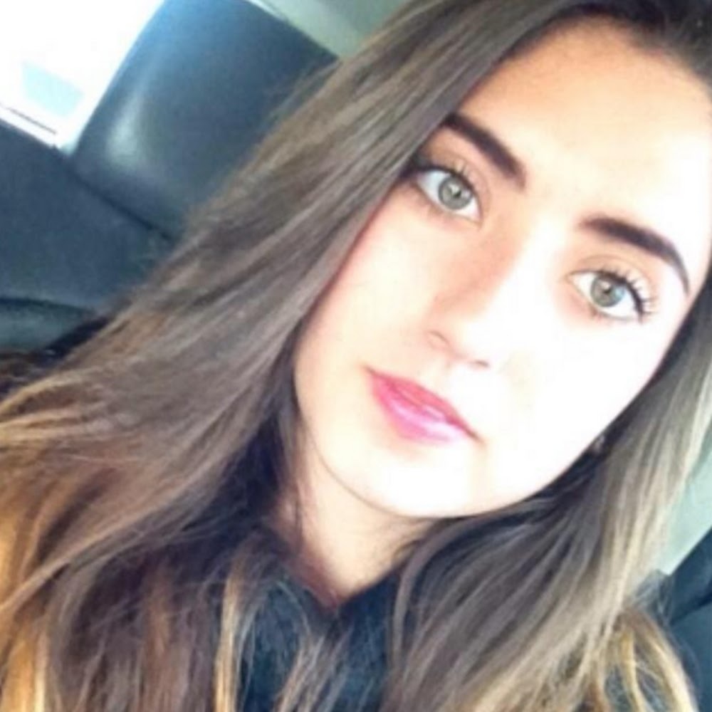 Meet your Posher, Abigail